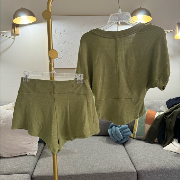 NWT, Anthropologie 2 pice set - Picture 13 of 13